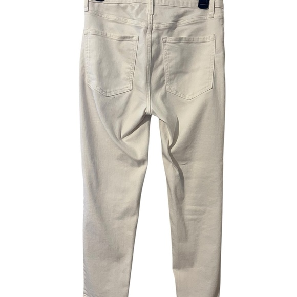 Banana Republic Women's White Straight Leg Jeans Size 28 - Picture 3 of 5